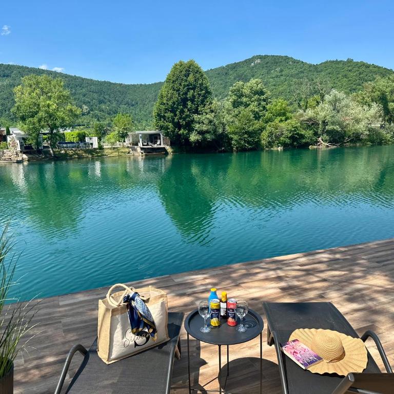 Unavis Residence - Deluxe Villa - 16