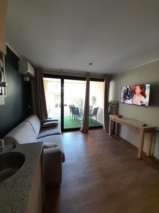 Vue Mer, Piscine de ouf Votre Oasis à Cannes - Appartement 1 Chambre - 4