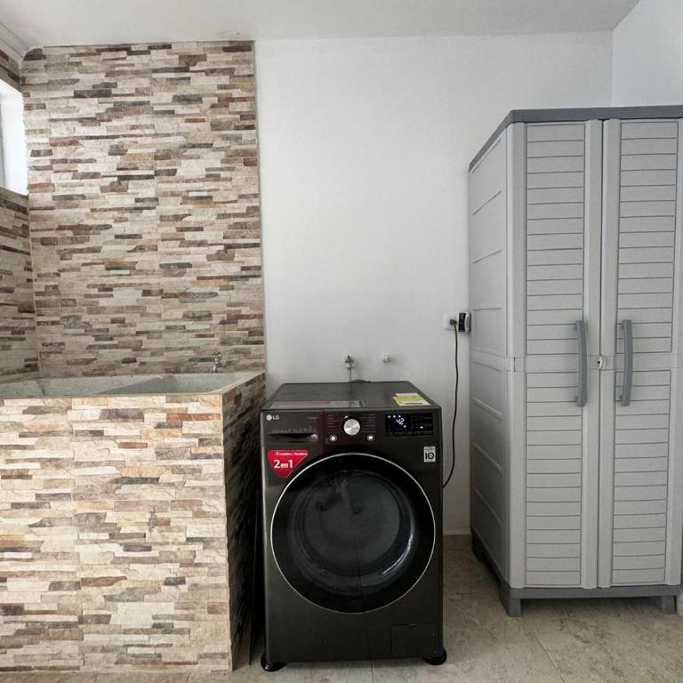 Casa campestre con piscina en Villavicencio - Casa de 4 dormitorios - 12