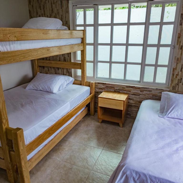 Casa campestre con piscina en Villavicencio - Casa de 4 dormitorios - 20