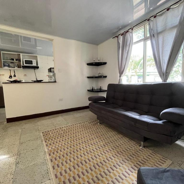 ACOGEDOR APARTAMENTO DISPONIBLE eN CALARCA QUINDIO EXCELENTE UBICACION EN CONJUNTO CERRADO 2 HABITACIONES PARKING BIEN EQUIPADO - Two-Bedroom Apartment - 5