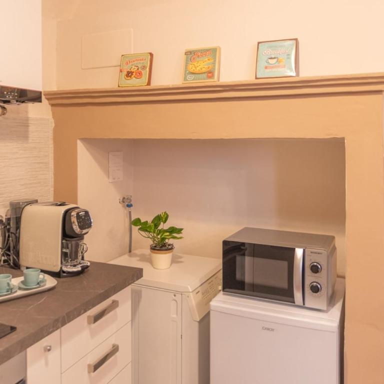 Millennial walls elegant relax in Perugia center - Appartamento con 1 Camera da Letto - 21