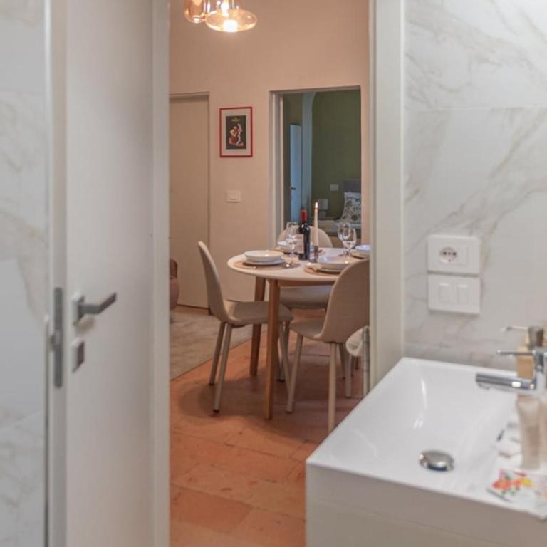 Millennial walls elegant relax in Perugia center - Appartamento con 1 Camera da Letto - 5