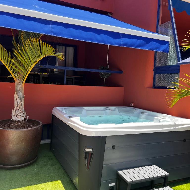 Casa privada con jacuzzi en Meloneras 7 huéspedes, terraza exclusiva - Casa Vacacional de 3 dormitorios - 40