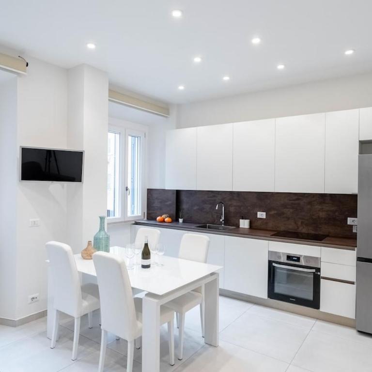 Domus Aurea2 a stone's throw from the Colosseum - Appartamento con 2 Camere da Letto - 11
