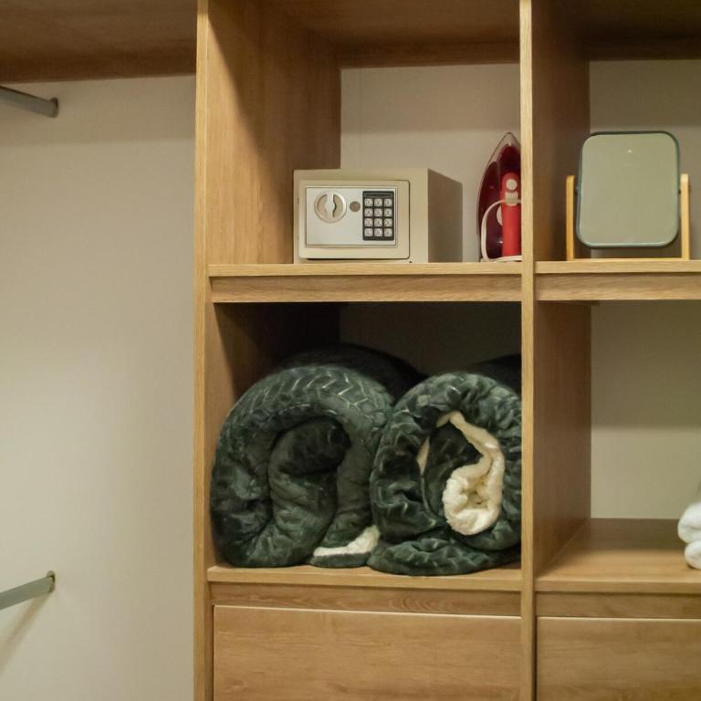 Altura y Confort en Envigado - Three-Bedroom Apartment - 22