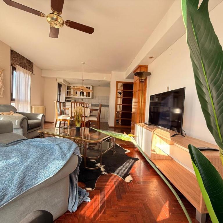 Decimo - Two-Bedroom Apartment - 8