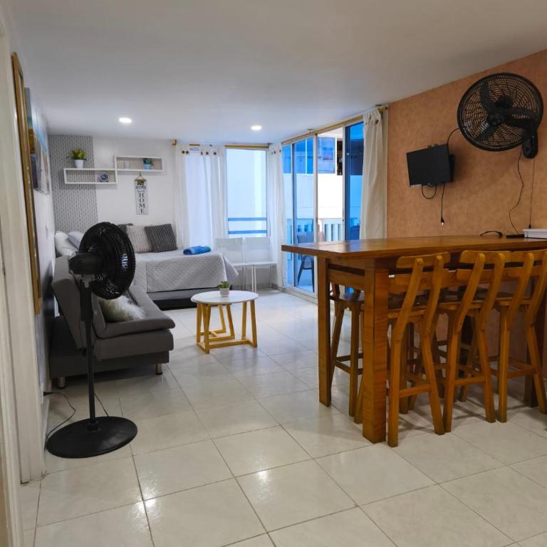 Apartamento con vista al Laguito, Nuevo Conquistador - Apartamento de 2 dormitorios - 13