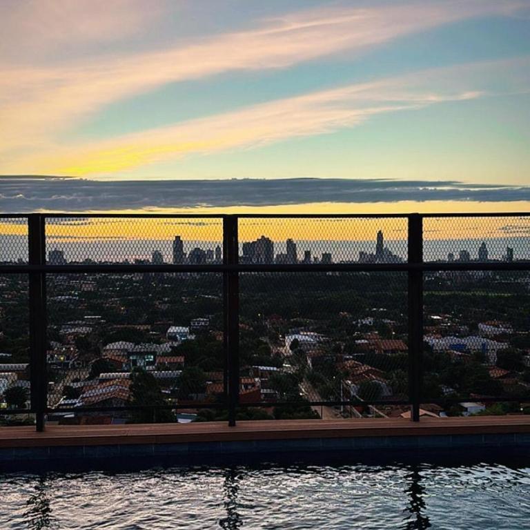 Monoambiente p3 personsas a pasos de Av Sta Teresa Asuncion, con balcon y Gran vista - One-Bedroom Apartment - 27
