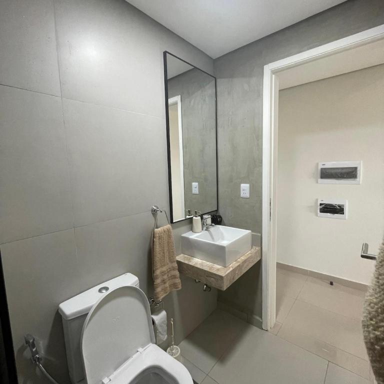 Monoambiente p3 personsas a pasos de Av Sta Teresa Asuncion, con balcon y Gran vista - One-Bedroom Apartment - 21