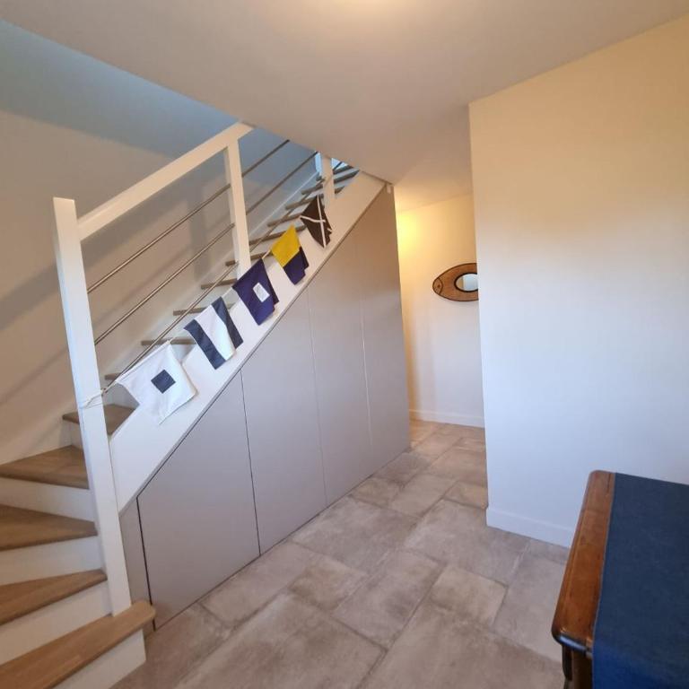 Maison rénovée 2023 proche plage, Arzon, 10 pers, jardin, wifi - FR-1-775-30 - Maison de Vacances - 10