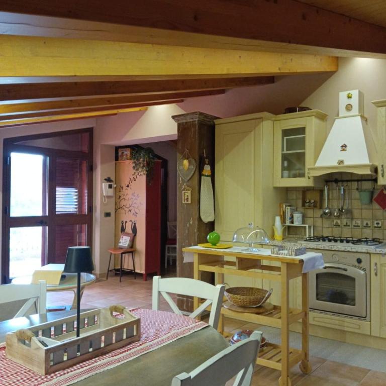Villa Vesta - Appartamento con 1 Camera da Letto, Balcone e Vista Montagna - 8