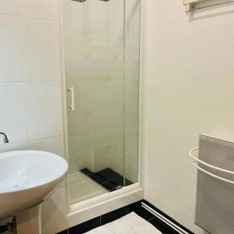 Coquebert studio confortable proche centre ville - Appartamento con 1 Camera da Letto - 3