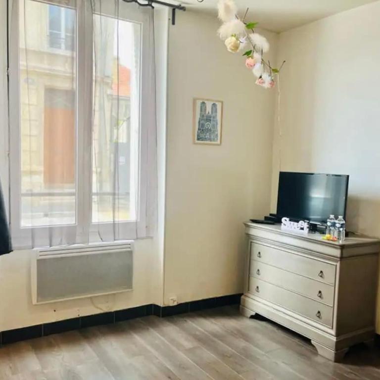 Coquebert studio confortable proche centre ville - Appartamento con 1 Camera da Letto - 4