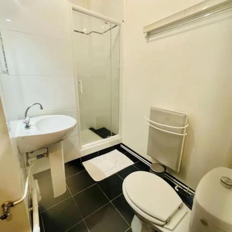 Coquebert studio confortable proche centre ville - Appartamento con 1 Camera da Letto - 10