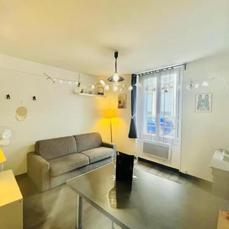Coquebert studio confortable proche centre ville - Appartamento con 1 Camera da Letto - 11