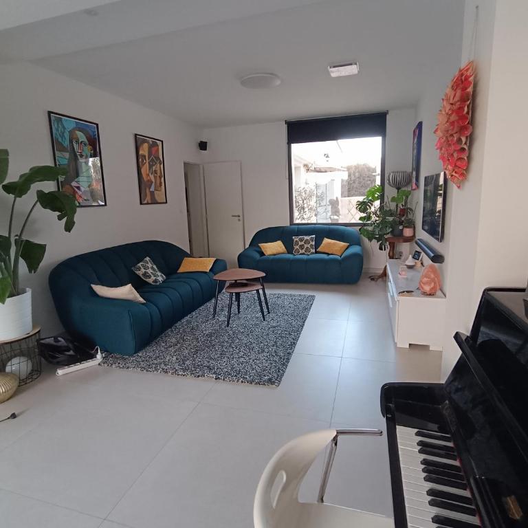 Ville au calme en Provence, piscine privée, spa jeux, proche Ventoux - Villa - 2
