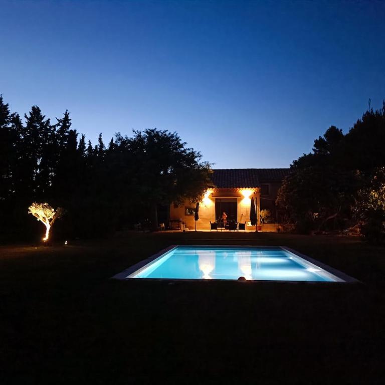 Ville au calme en Provence, piscine privée, spa jeux, proche Ventoux - Villa - 9