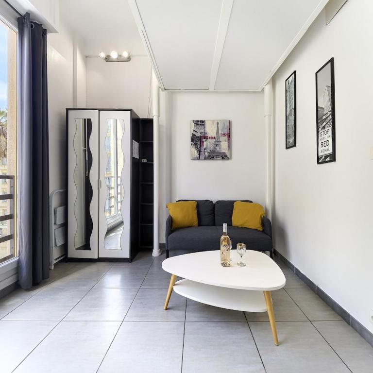 Hyper Center - Superb Studio - Cozy - Wifi - Appartement 1 Chambre - 1