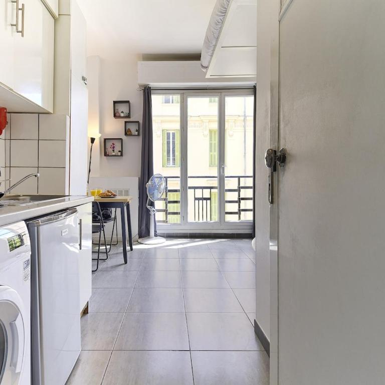 Hyper Center - Superb Studio - Cozy - Wifi - Appartement 1 Chambre - 10