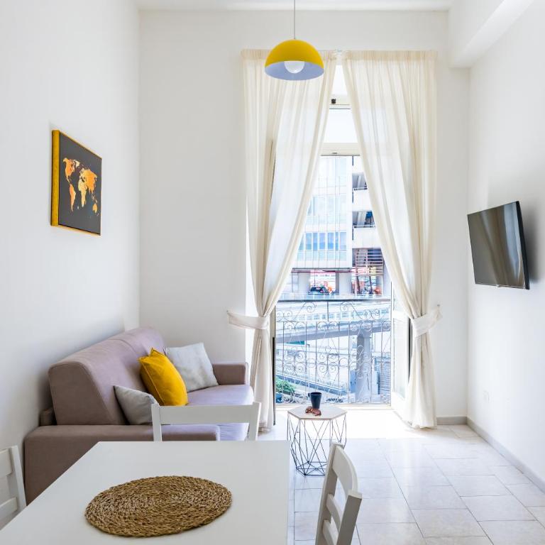 Urban Base Garibaldi by NapoliApartments - Two-Bedroom Apartment - 1
