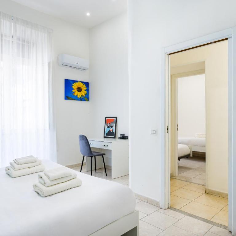 Urban Base Garibaldi by NapoliApartments - Two-Bedroom Apartment - 10