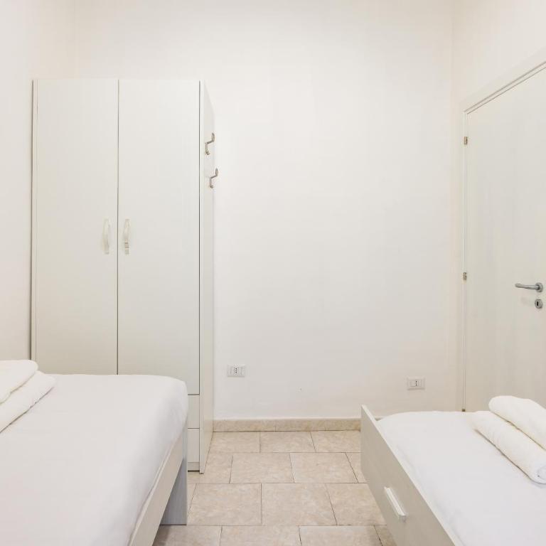 Urban Base Garibaldi by NapoliApartments - Two-Bedroom Apartment - 28