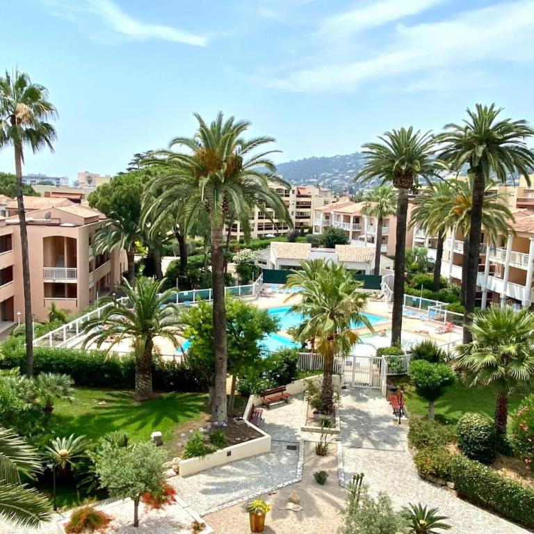 Résidence de Vacances avec piscine & Transat, à 2 minutes de la mer -Bât n7 - 2 appartements côte à côte terrasse communicante selon les disponibilités - Appartement 1 Chambre - 3