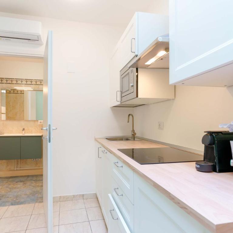 Dimore D'Azeglio by Lesdomus - One-Bedroom Apartment - 15