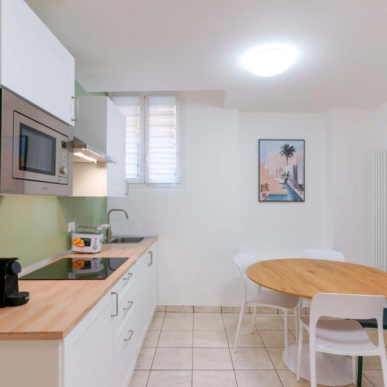 Dimore D'Azeglio by Lesdomus - One-Bedroom Standard Apartment - 7