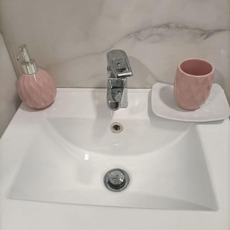 Los Tilos Apartments - Two-Bedroom Apartment - 57