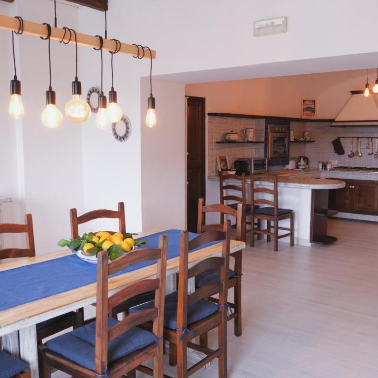 New Home Wisteria - Jacuzzi exclusive use - Three-Bedroom Vacation Home - 14