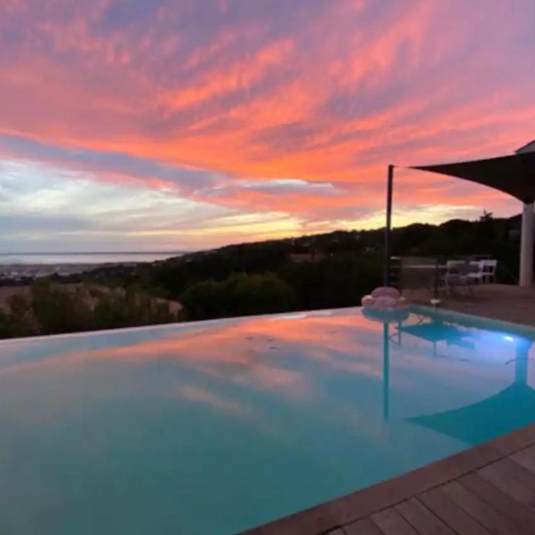 Superbe Villa sur le mont Saint Clair à Sete - Villa - 1