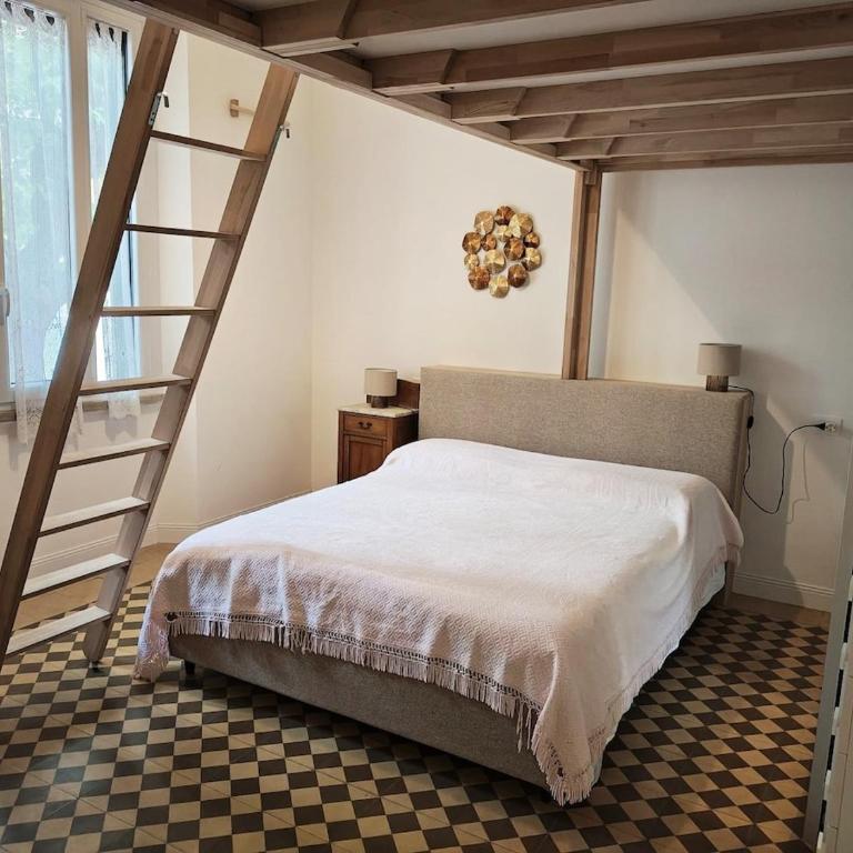 Casa Carolina - Two-Bedroom Deluxe Apartment - 12
