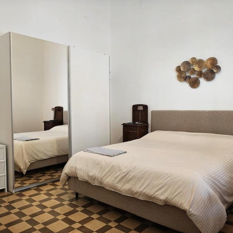 Casa Carolina - Two-Bedroom Deluxe Apartment - 11