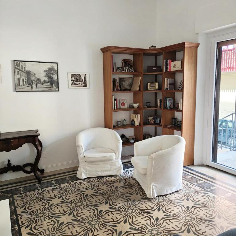 Casa Carolina - Two-Bedroom Deluxe Apartment - 38