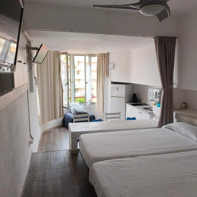 Alma de Mar - One-Bedroom Apartment - 13