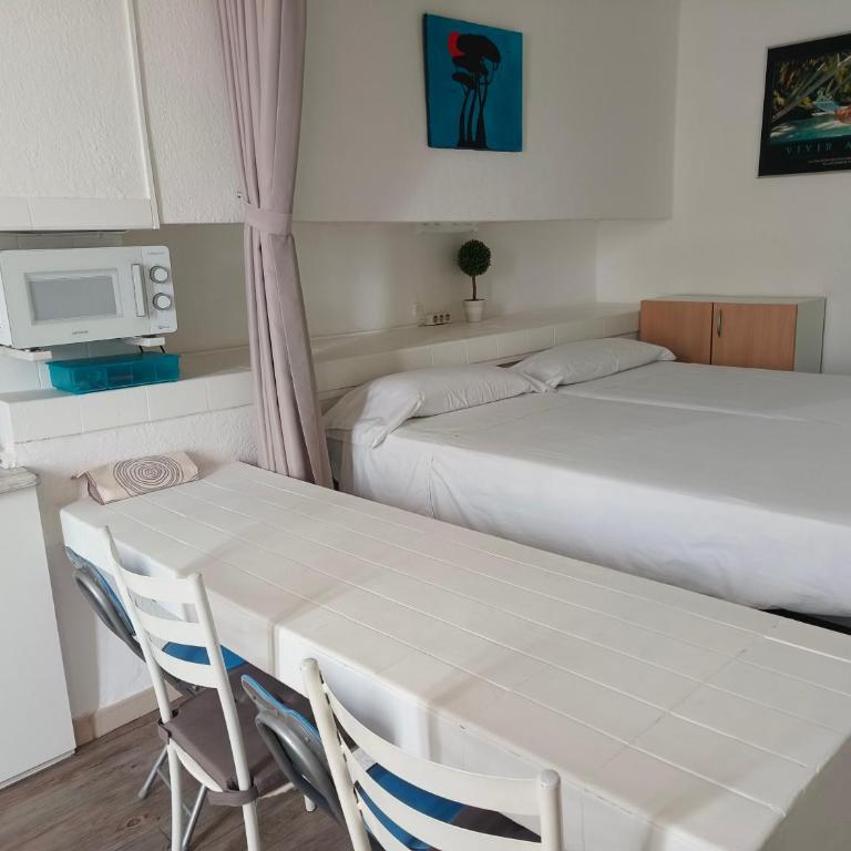 Alma de Mar - One-Bedroom Apartment - 12