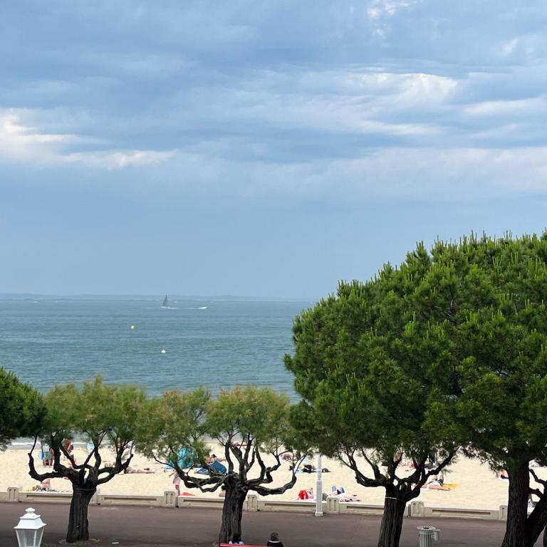 Appartement T3 Central à Arcachon avec Vue Mer, Terrasse, Wifi et Parking - FR-1-374-52 - Apartment (4 Adults) - 16