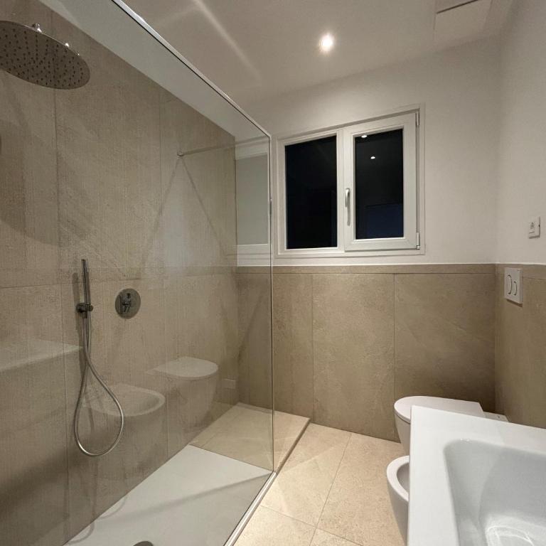 CN018 - Cesenatico, elegante quadrilocale fronte mare con posto auto - Appartamento con 3 Camere da Letto - 34
