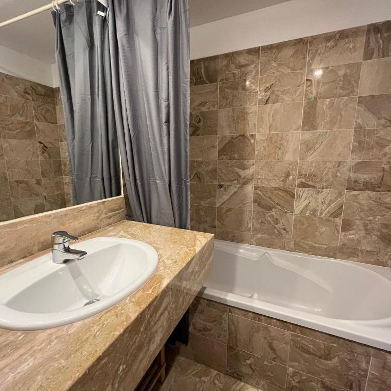 Appartement T2 bord de mer avec parking, Arcachon - FR-1-374-4 - Apartment (4 Erwachsene) - 15