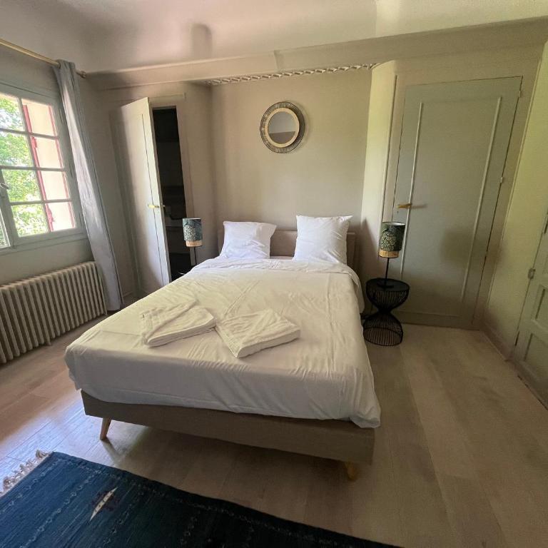Villa avec Piscine Intérieure, 5 Chambres, Proche Plage et Commerces à Arcachon - FR-1-374-220 - Villa - 9