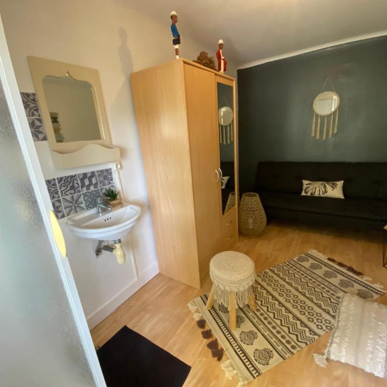 Villa avec Piscine Intérieure, 5 Chambres, Proche Plage et Commerces à Arcachon - FR-1-374-220 - Villa - 16