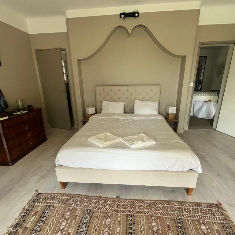 Villa avec Piscine Intérieure, 5 Chambres, Proche Plage et Commerces à Arcachon - FR-1-374-220 - Villa - 23