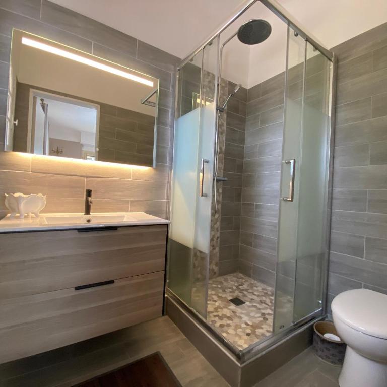 Villa avec Piscine Intérieure, 5 Chambres, Proche Plage et Commerces à Arcachon - FR-1-374-220 - Villa - 24
