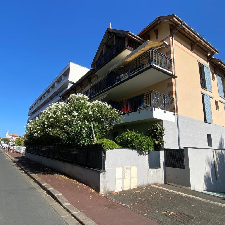 Charmant T3 à Arcachon avec terrasse et parking sécurisé - FR-1-374-233 - Appartamento - 18