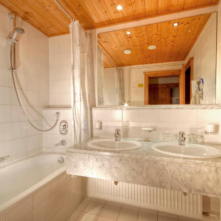 Hotel Goldried - Apartment mit 1 Schlafzimmer und Balkon - 3