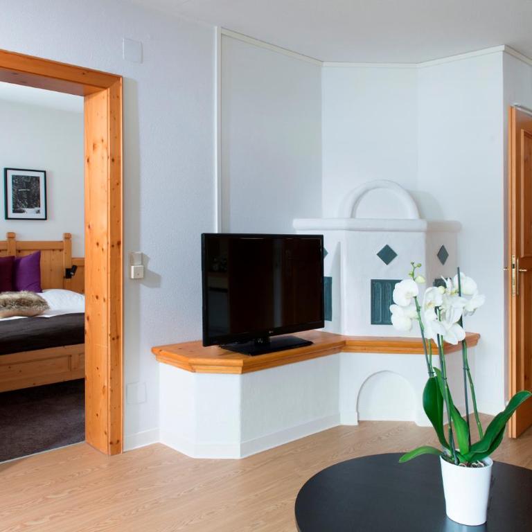 Hotel Goldried - Apartment mit 1 Schlafzimmer und Balkon - 1