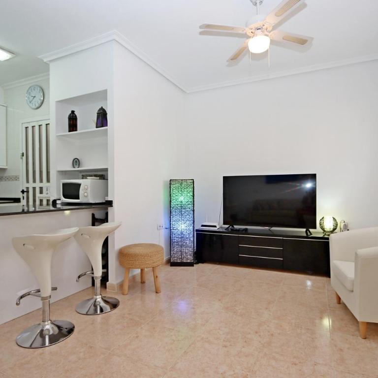 R-10424 PUEBLO CABALLERO II TOWNHOUSE - Apartamento de 3 dormitorios - 10