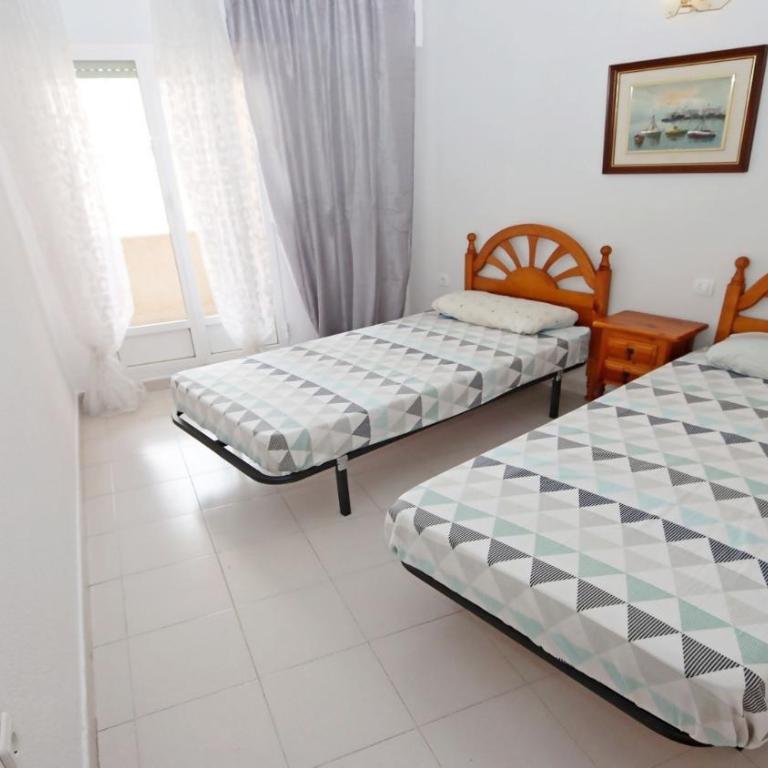 R-6048 Apartamento Avenida Habaneras - Two-Bedroom Apartment - 8